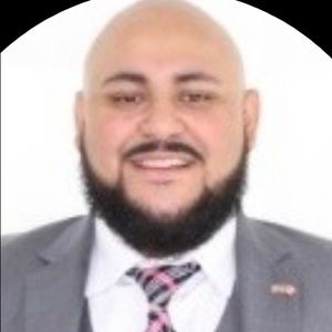 Meet your Posher, Julian